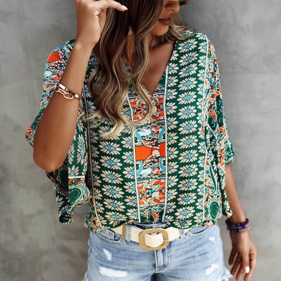 Boho Floral Print Kimono Sleeve Oversized Top - Picture 2 of 5